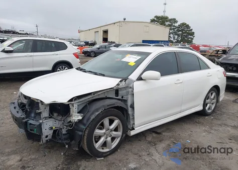 2007 Toyota Camry Se V6 z USA, uszkodzony, nr VIN 4T1BK46K07U534388